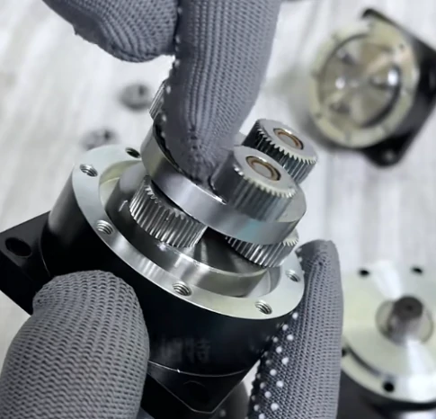 custom gear reducer components manufacturing